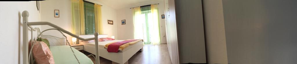 Apartments Stakic Krvavica Chambre photo