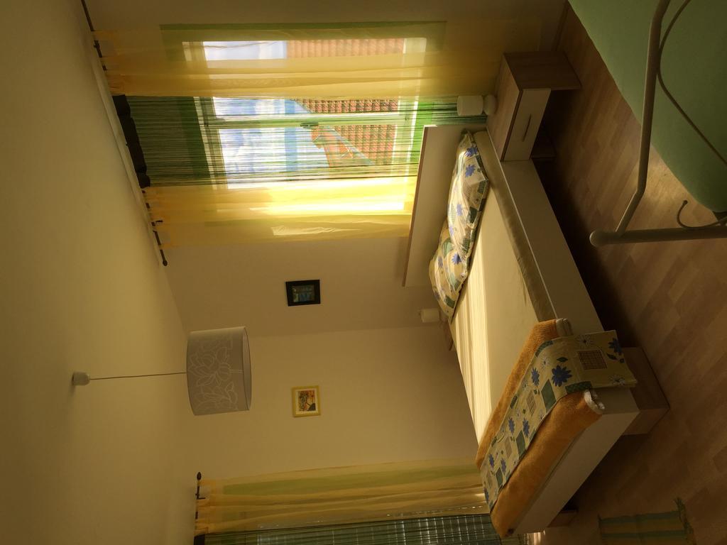Apartments Stakic Krvavica Chambre photo