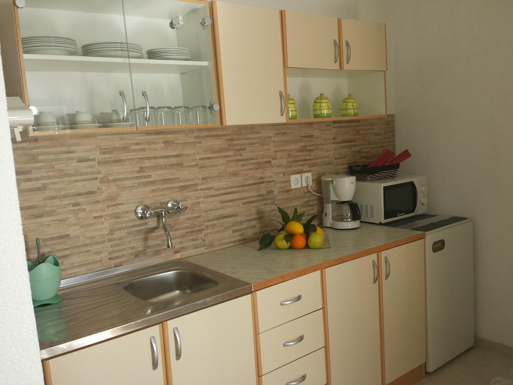 Apartments Stakic Krvavica Chambre photo